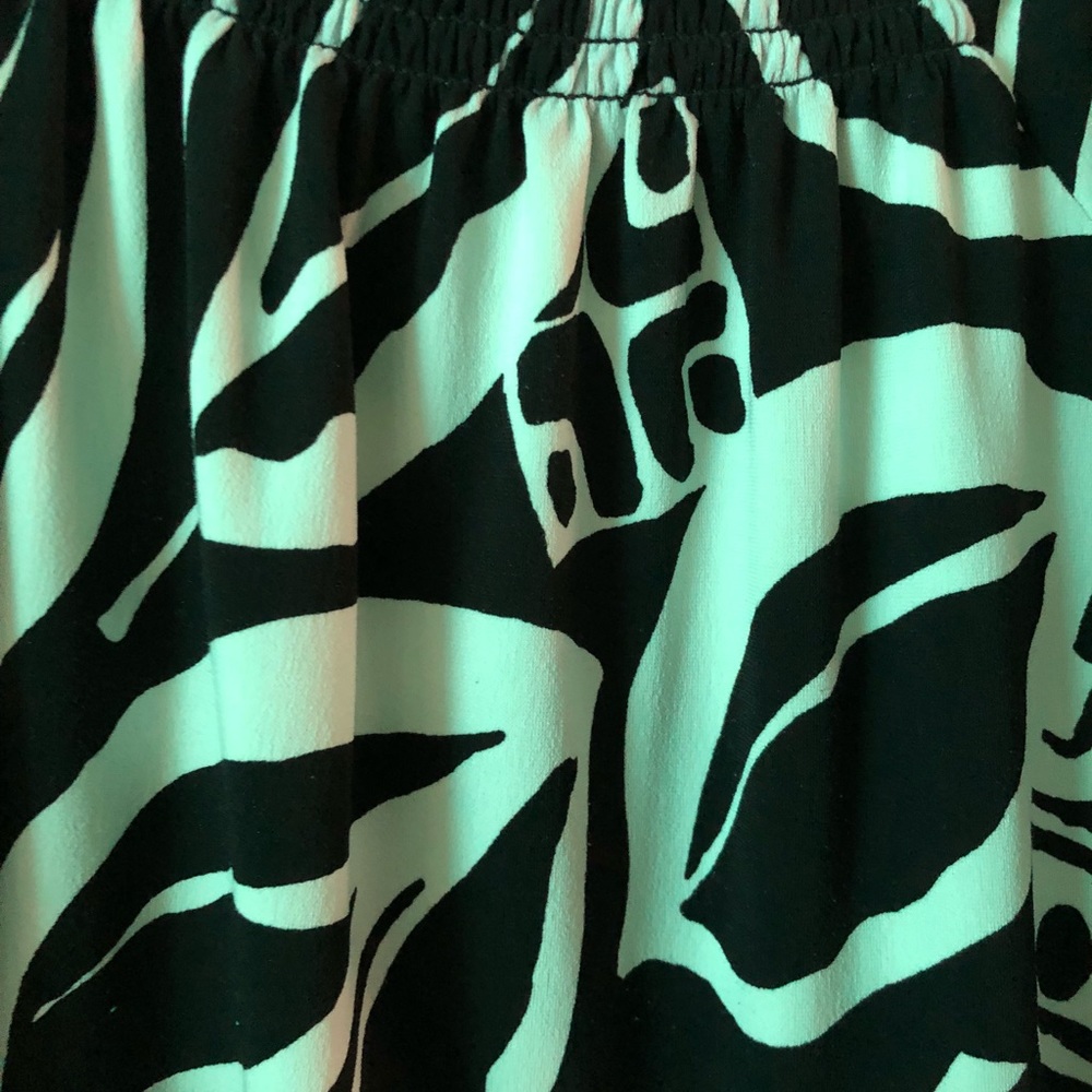 Tunic Top - Picture 2 of 3